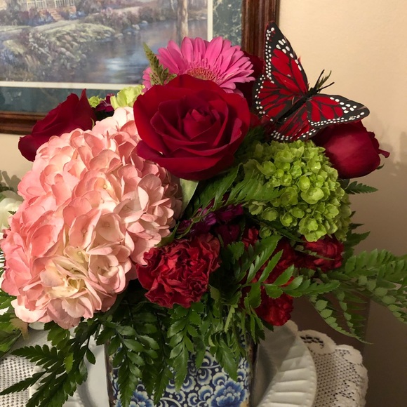 Meet your Posher, Butterfly - Picture 1 of 1